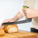 Brotmesser mit Winkelgriff und Wellenschliff