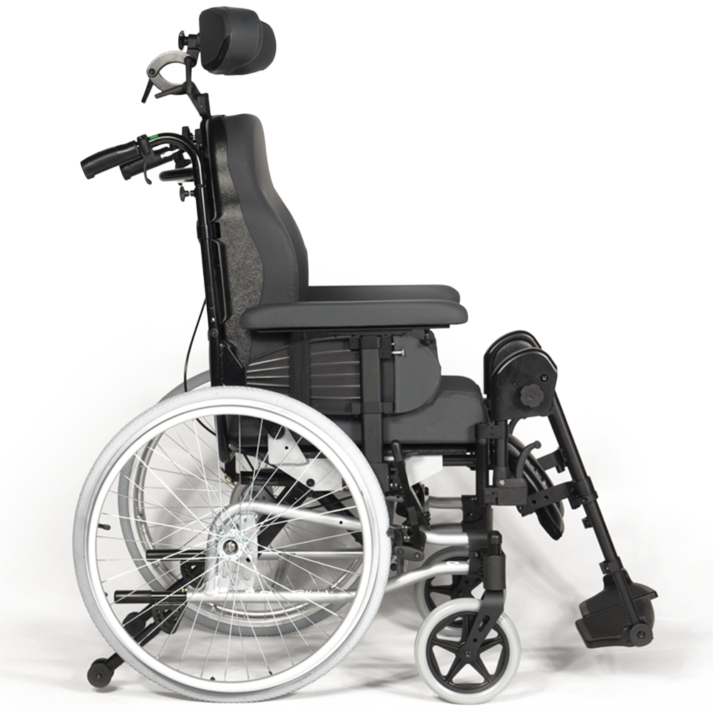 Info zu Pflege-Rollstuhl Breezy RelaX² – Sunrise Medical