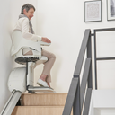 Info zu Treppenlift mit Sitz HOME GLIDE – Access BDD