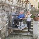 Info zu Plattformtreppenlift PLK8 / PLG7 – Ascendor